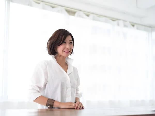 スキンケアブランドイメージモデル | VISION BRANDING - AMI UCHIDA